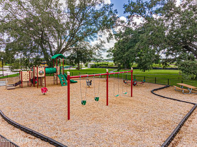 2630 SEASONS Road, Green Cove Springs, FL 32043