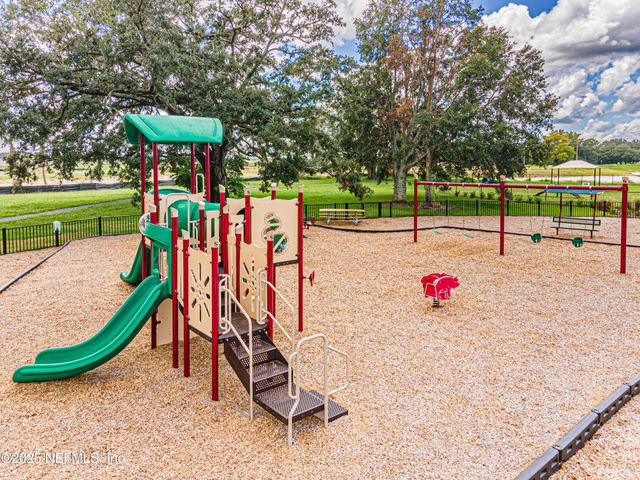 2630 SEASONS Road, Green Cove Springs, FL 32043