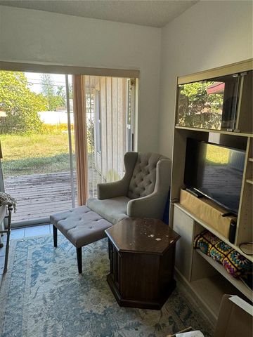 724 Garden Ct, Plantation, FL 33317