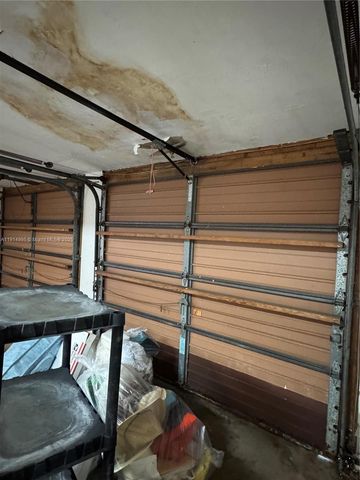 724 Garden Ct, Plantation, FL 33317