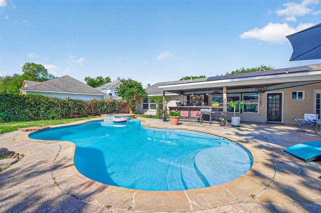 2815 Bermuda Dunes Drive, Missouri City, TX 77459