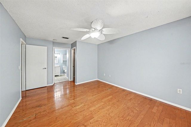 9481 HIGHLAND OAK DRIVE 1416, Tampa, FL 33647