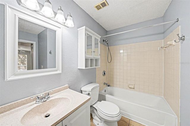 9481 HIGHLAND OAK DRIVE 1416, Tampa, FL 33647