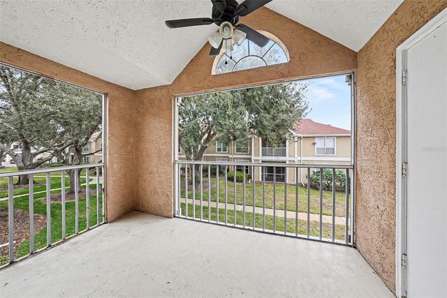 9481 HIGHLAND OAK DRIVE 1416, Tampa, FL 33647