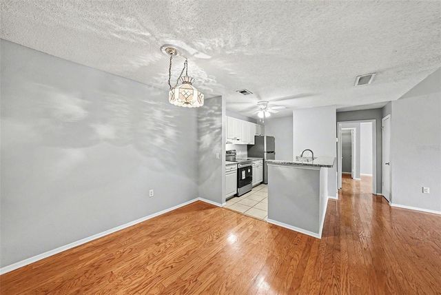 9481 HIGHLAND OAK DRIVE 1416, Tampa, FL 33647