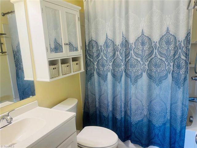 236 Badgett Avenue, Mount Airy, NC 27030