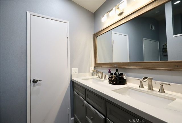 2804 Rippling Brook, Ontario, CA 91761