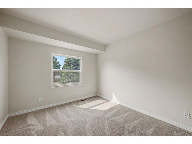 3760 Catalpa Dr, Colorado Springs, CO 80907
