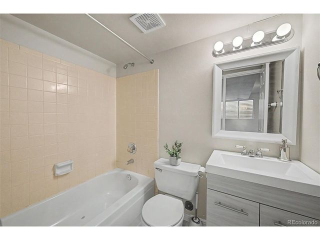 3760 Catalpa Dr, Colorado Springs, CO 80907
