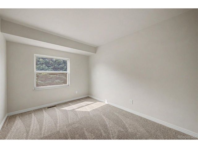 3760 Catalpa Dr, Colorado Springs, CO 80907