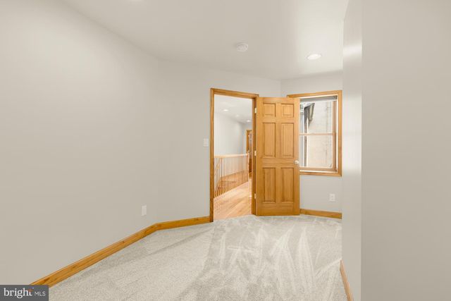 1121 S CLINTON ST, Baltimore, MD 21224