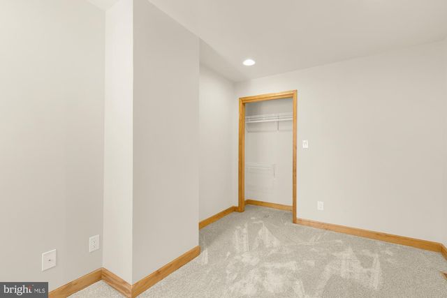 1121 S CLINTON ST, Baltimore, MD 21224