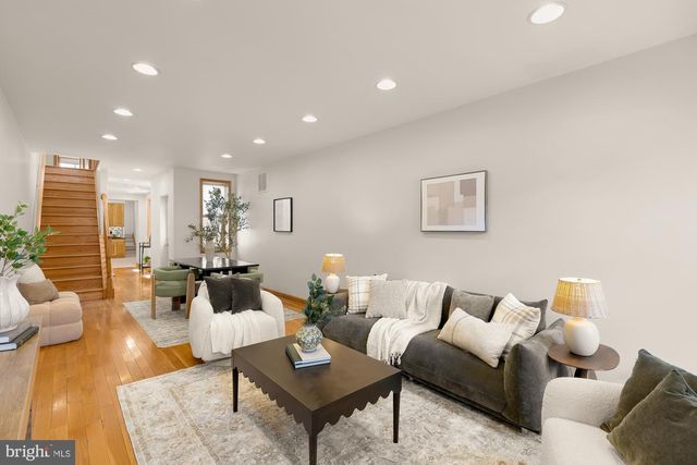 1121 S CLINTON ST, Baltimore, MD 21224