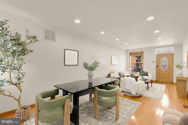 1121 S CLINTON ST, Baltimore, MD 21224