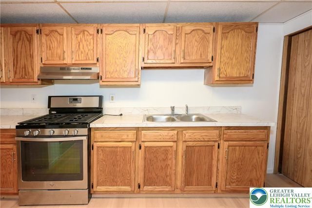 436 North Jordan Street, Allentown City, PA 18102