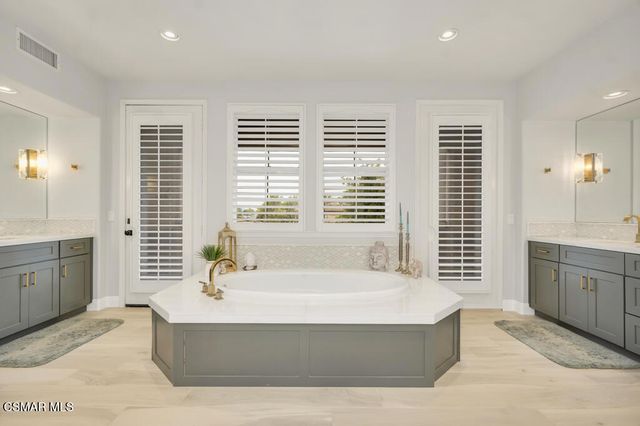 4158 Dakota Drive, Moorpark, CA 93021