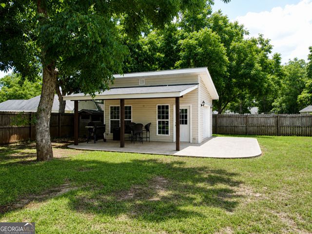 129 Pond Drive, Kathleen, GA 31047