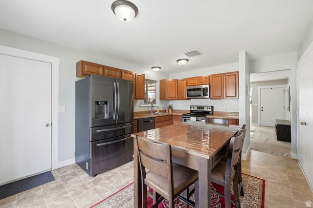 645 W 2250 N, West Bountiful, UT 84087