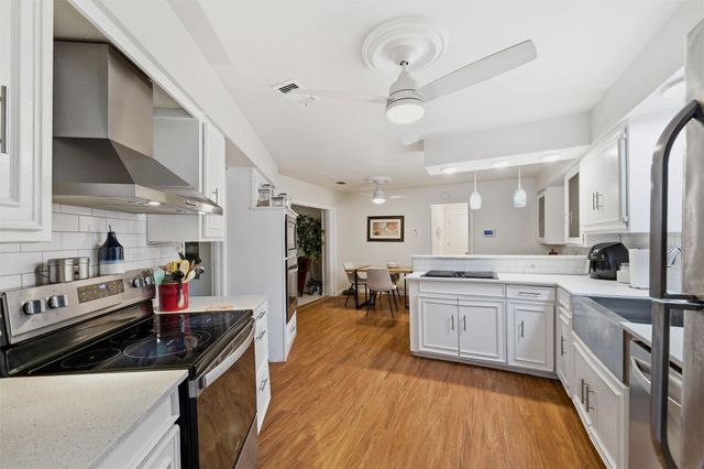 1012 Townsend Lane, Desoto, TX 75115