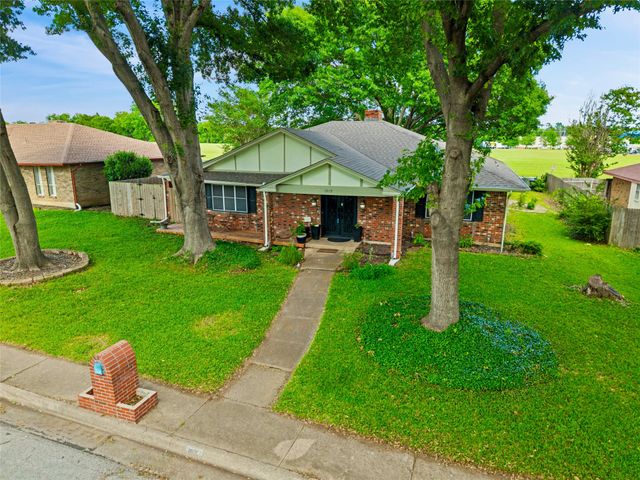 1012 Townsend Lane, Desoto, TX 75115