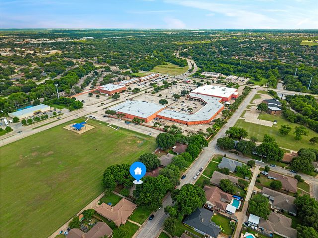 1012 Townsend Lane, Desoto, TX 75115
