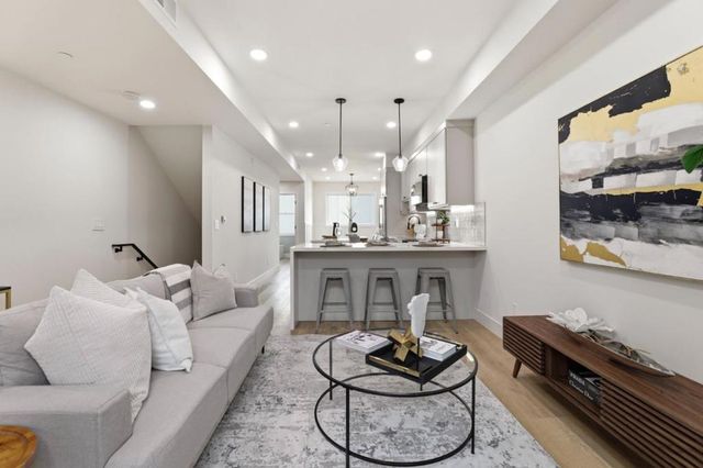 513 Union Avenue, Campbell, CA 95008