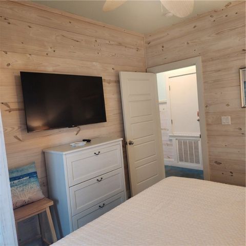 913 Banyan Beach Dr, Port Aransas, TX 78373