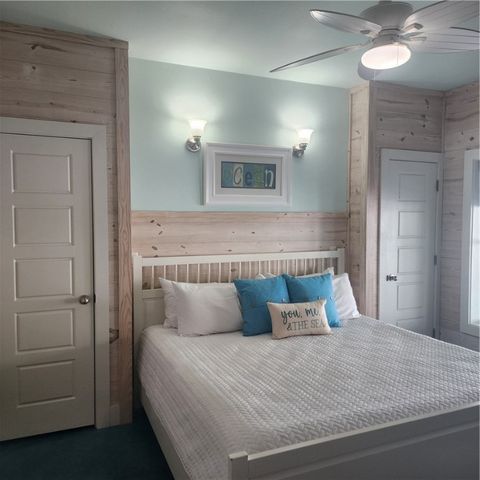 913 Banyan Beach Dr, Port Aransas, TX 78373