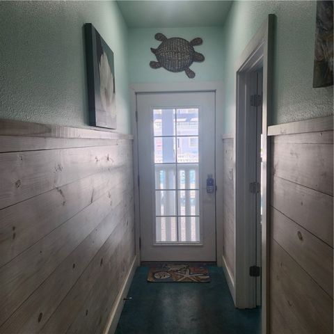 913 Banyan Beach Dr, Port Aransas, TX 78373