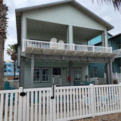 913 Banyan Beach Dr, Port Aransas, TX 78373