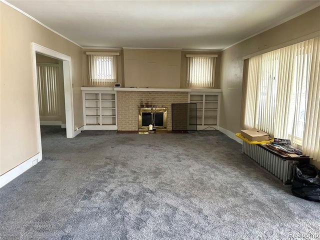 201 Moss Street, Highland Park, MI 48203