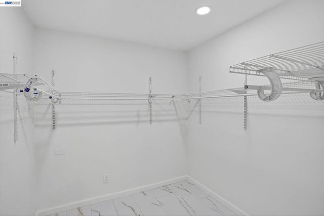 350 Elysian Fields Dr, Oakland, CA 94605