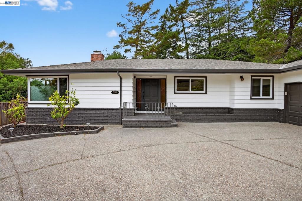 350 Elysian Fields Dr, Oakland, CA 94605
