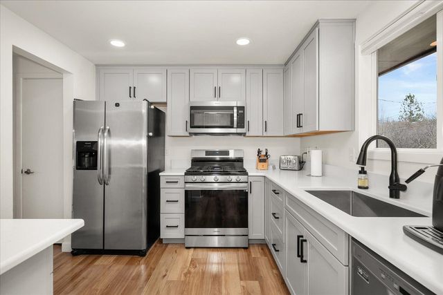 5231 W Rosewood Ave, Spokane, WA 99208