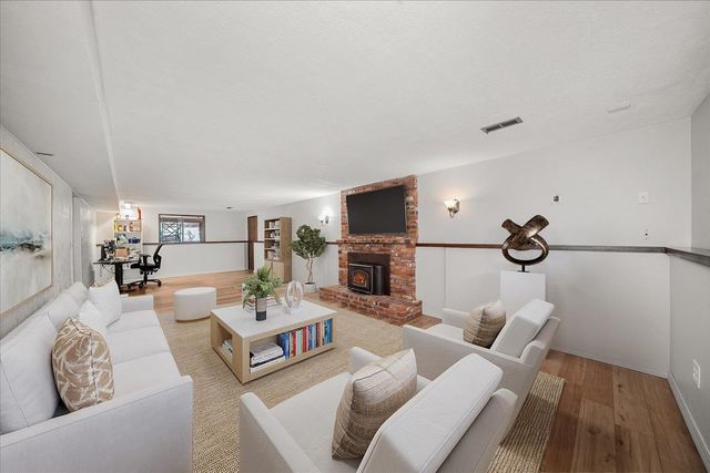 5231 W Rosewood Ave, Spokane, WA 99208