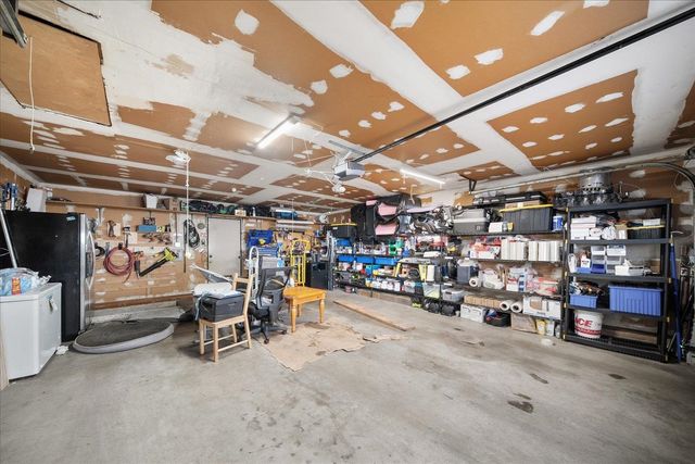 5231 W Rosewood Ave, Spokane, WA 99208