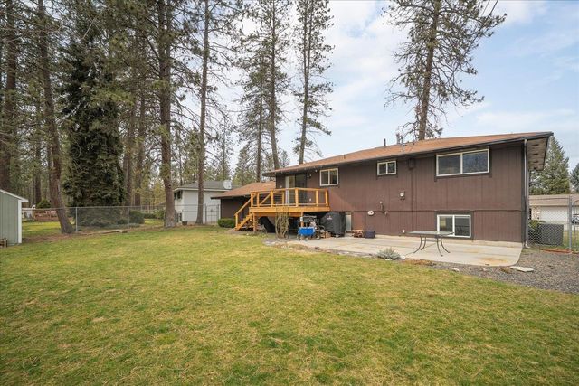 5231 W Rosewood Ave, Spokane, WA 99208