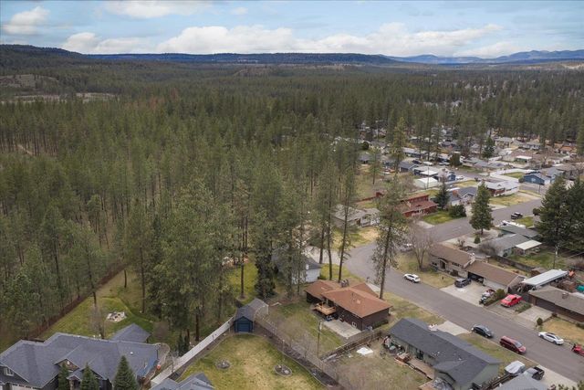 5231 W Rosewood Ave, Spokane, WA 99208