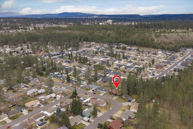 5231 W Rosewood Ave, Spokane, WA 99208