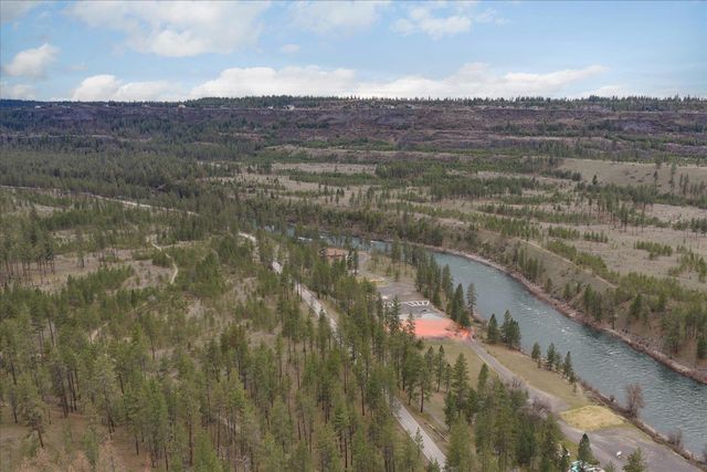 5231 W Rosewood Ave, Spokane, WA 99208