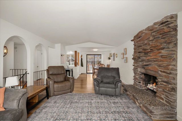 5231 W Rosewood Ave, Spokane, WA 99208