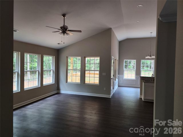 5900 Flamingo Drive 4, Conover, NC 28613