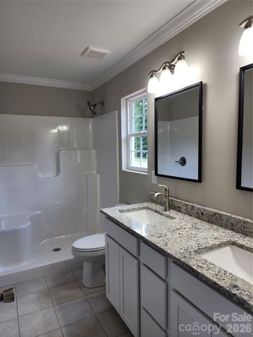5900 Flamingo Drive 4, Conover, NC 28613