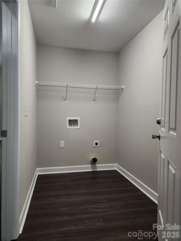 5900 Flamingo Drive 4, Conover, NC 28613