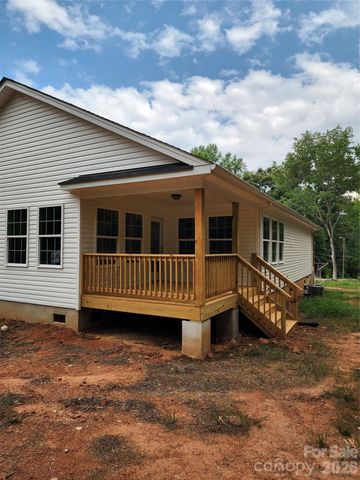 5900 Flamingo Drive 4, Conover, NC 28613