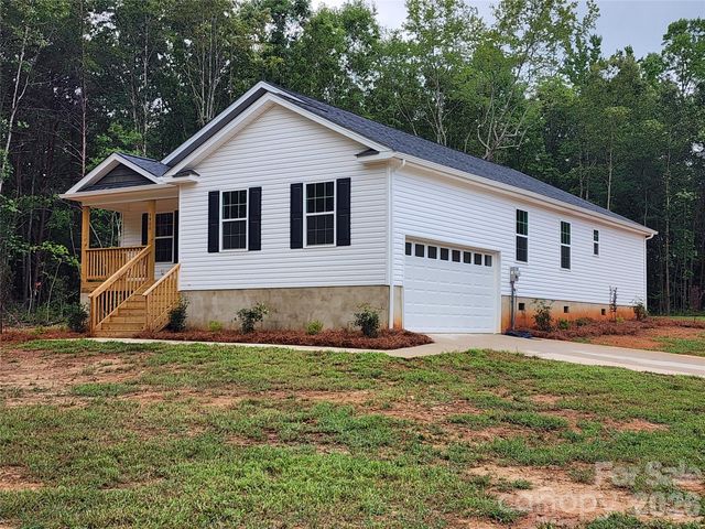 5900 Flamingo Drive 4, Conover, NC 28613