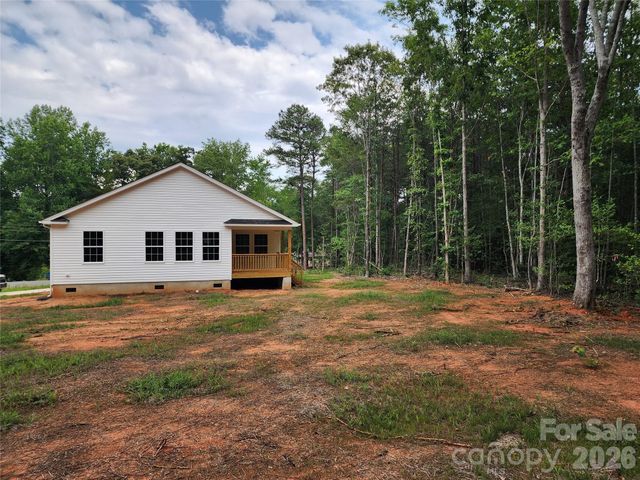 5900 Flamingo Drive 4, Conover, NC 28613