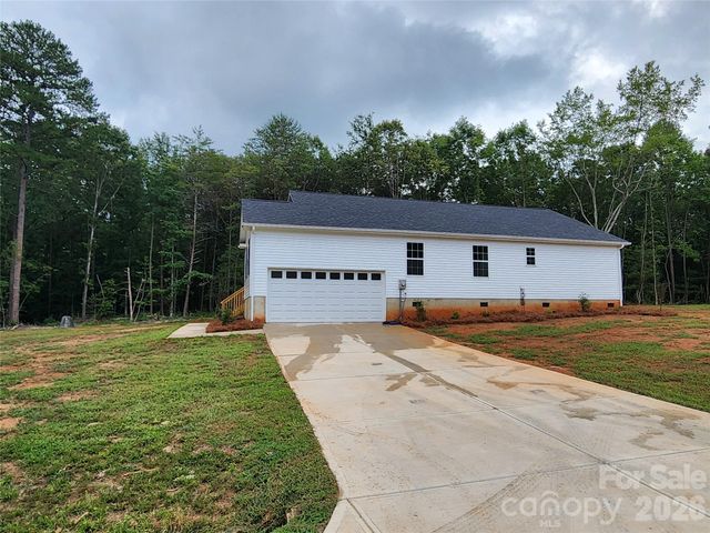 5900 Flamingo Drive 4, Conover, NC 28613