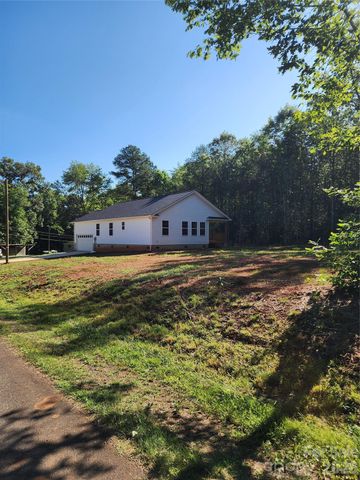 5900 Flamingo Drive 4, Conover, NC 28613