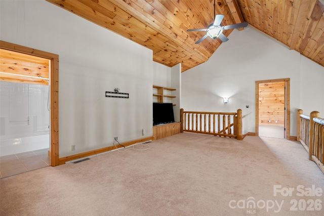 42 Chinaberry Court, Waynesville, NC 28785